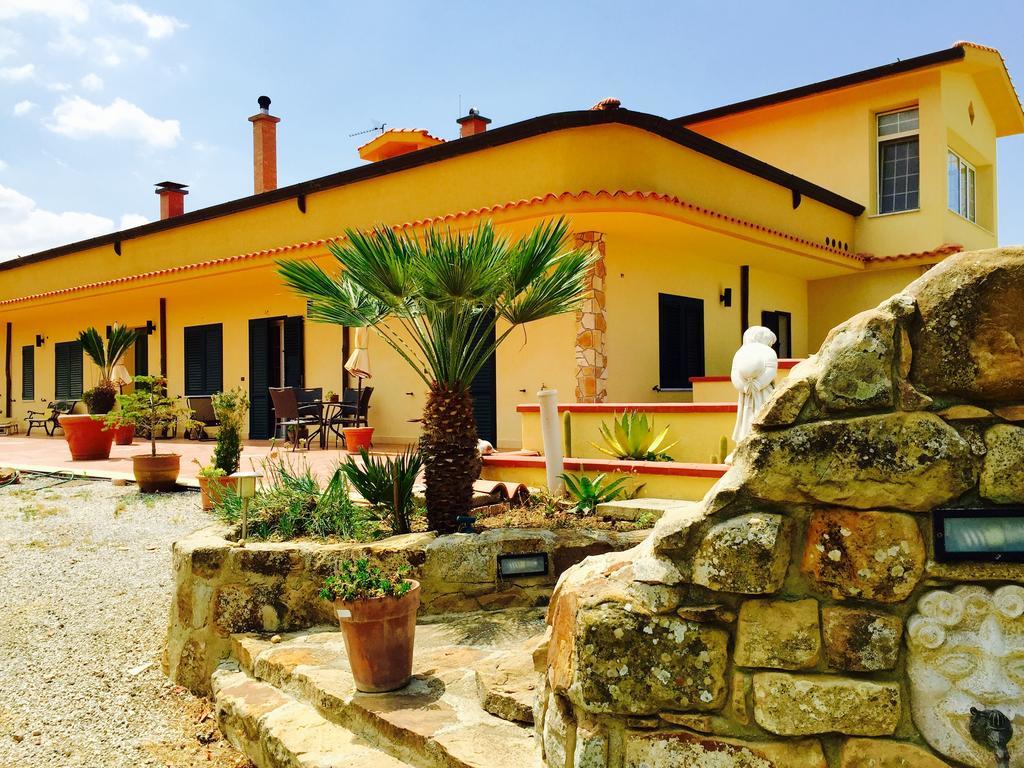 Villa Della Mimosa Алия Экстерьер фото